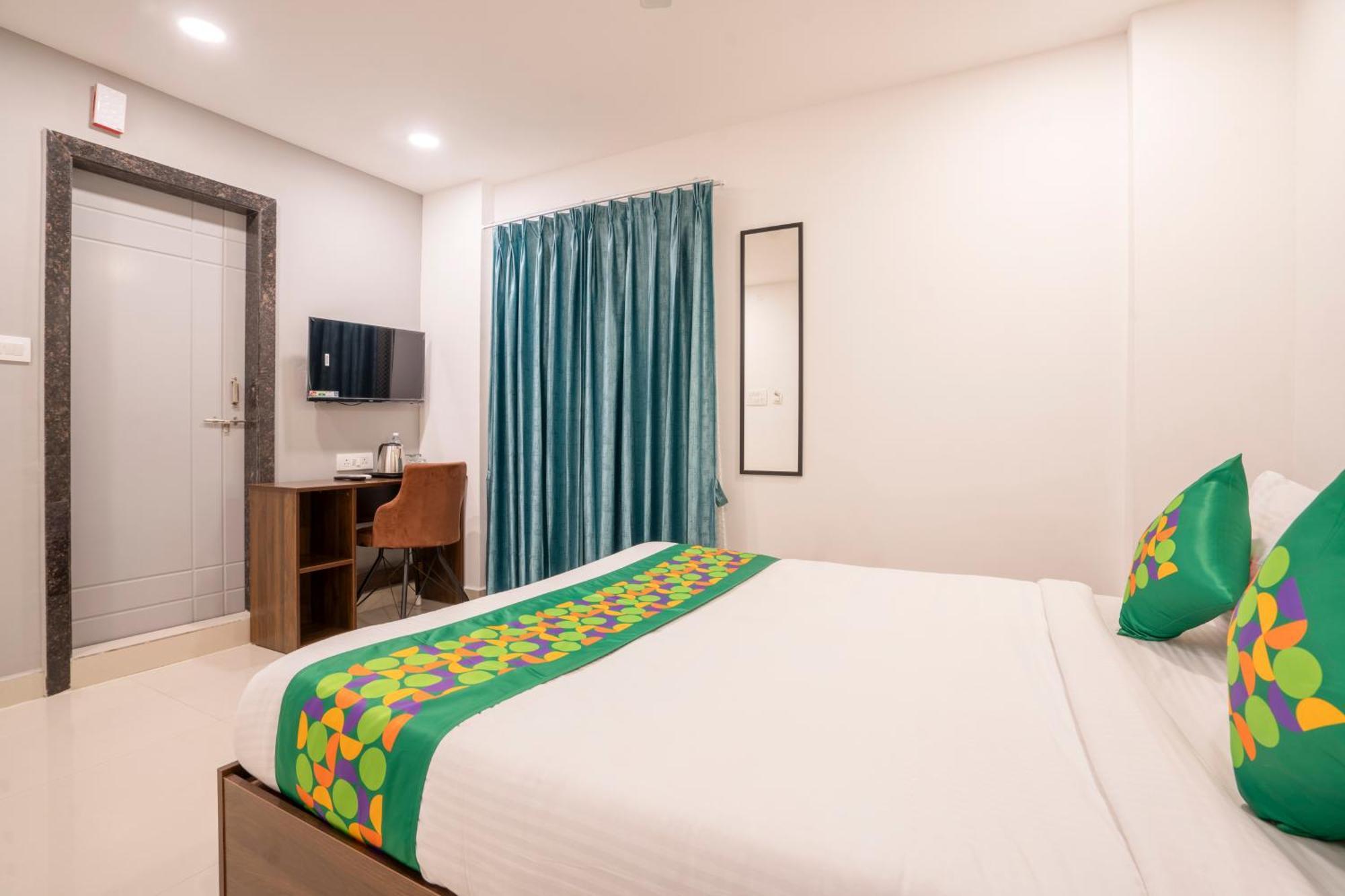 Hotel Treebo De Alphabet Gachibowli à Haïdarabad Extérieur photo